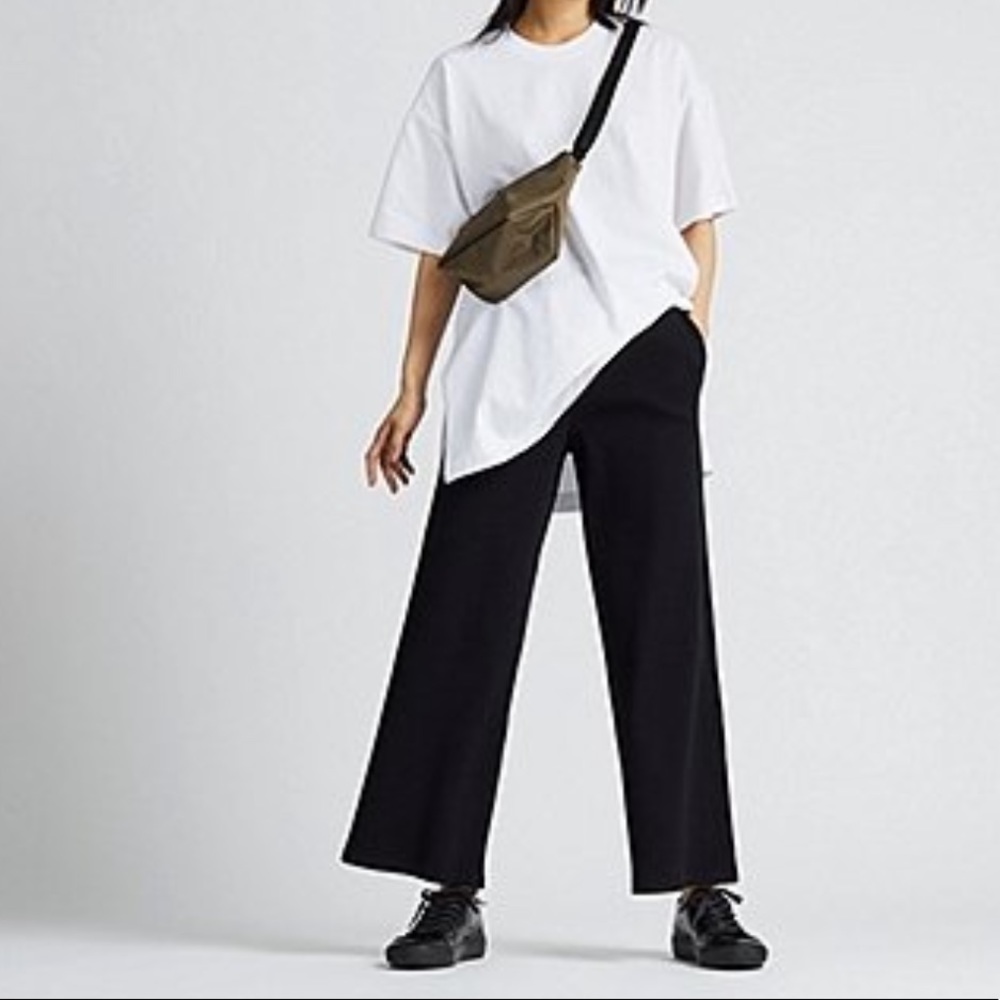 UNIQLO Women’s Black Wide-Leg Pants, XS